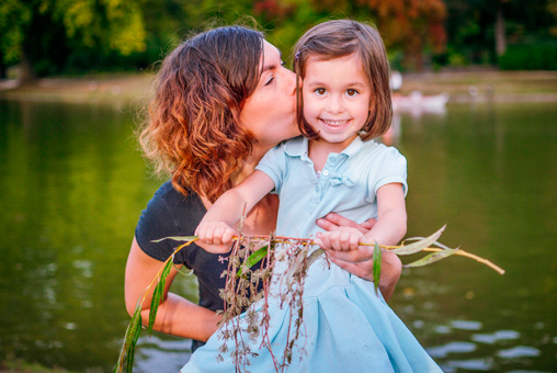 Séance barques à Vincennes, photo de Laetitia avec Anaïs