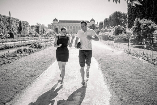 Séance Noéline et Florent, photo extérieure Jardin des plantes jet d'eau