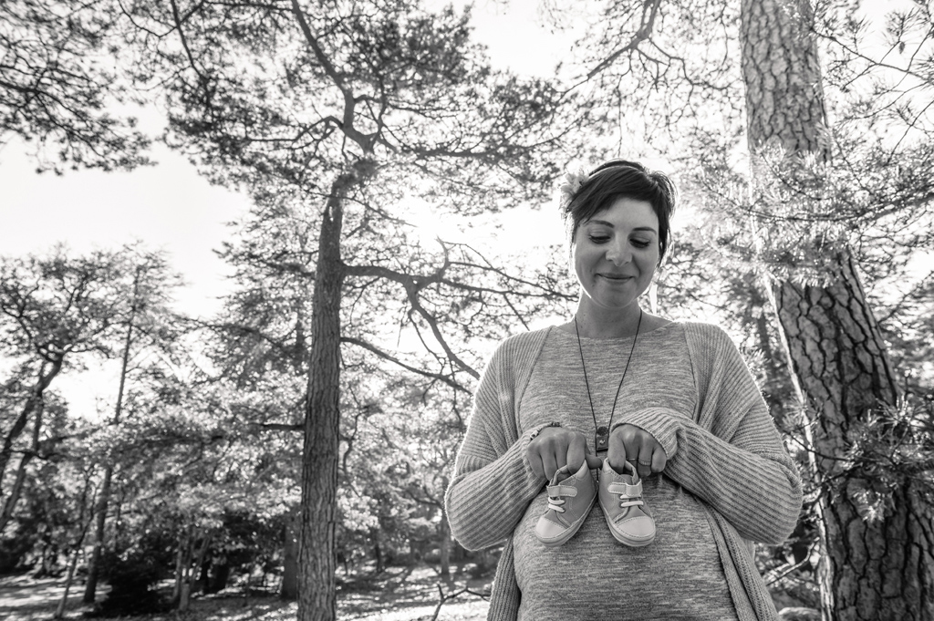 Séance famille grossesse, photo extérieure, Forêt de Fontainebleau